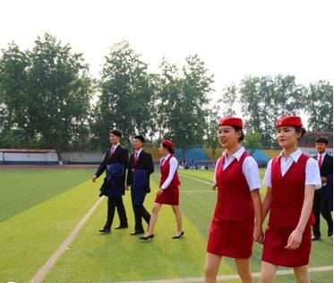 石家莊東華鐵路學校校服 石家莊東華鐵路學校校服